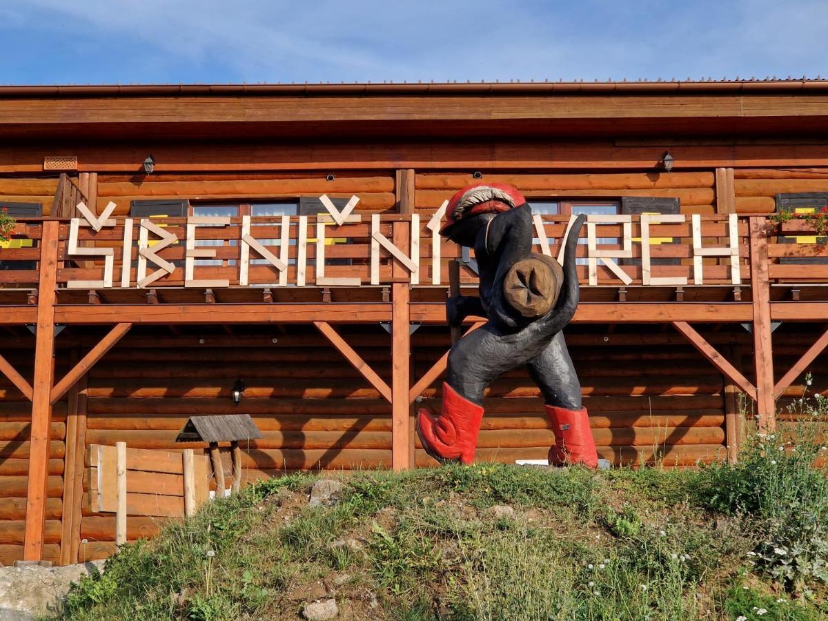 Sport-Hotel Sibenicni Vrch Mnichovice 外观 照片