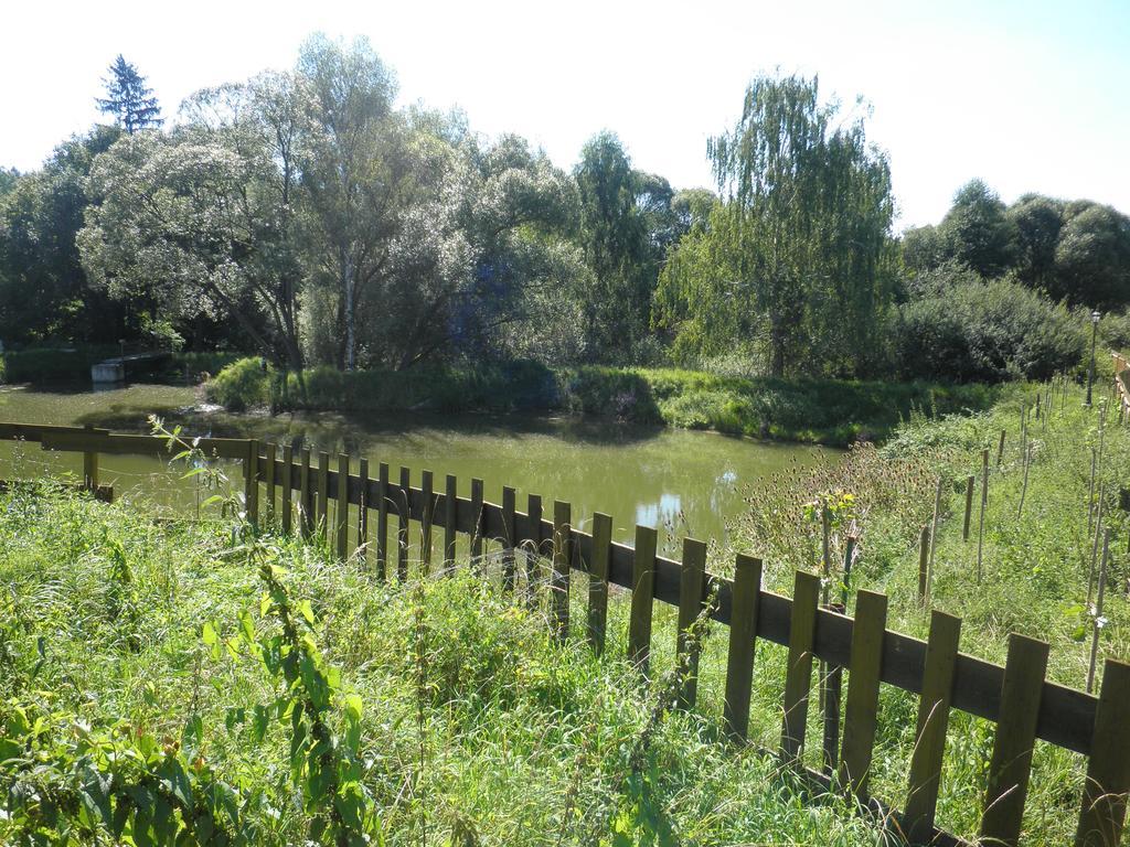 Sport-Hotel Sibenicni Vrch Mnichovice 外观 照片