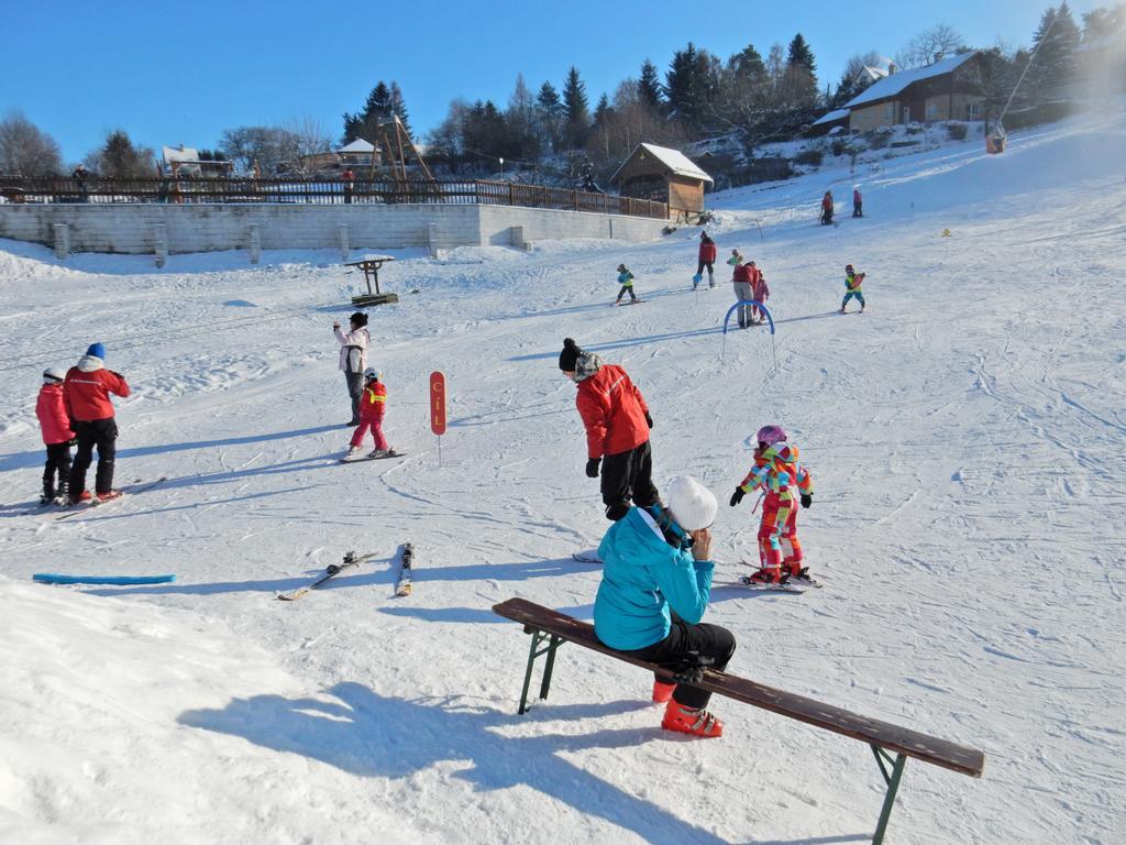 Sport-Hotel Sibenicni Vrch Mnichovice 外观 照片