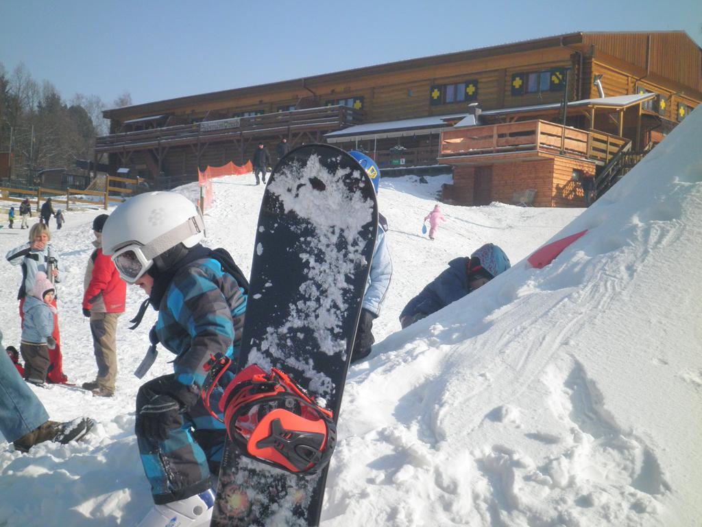 Sport-Hotel Sibenicni Vrch Mnichovice 外观 照片